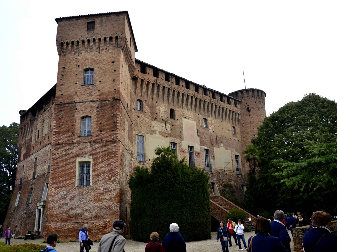 Castello Roero Di Monticello-Monticello d'Alba必去景点