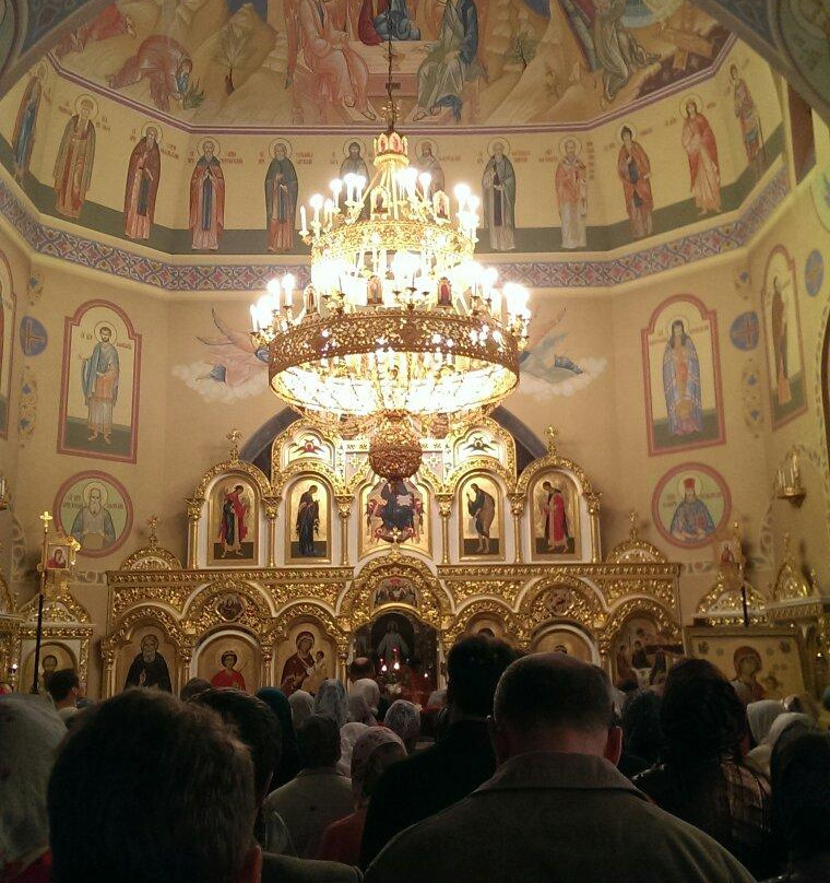 Holy Trinity Church景点图片