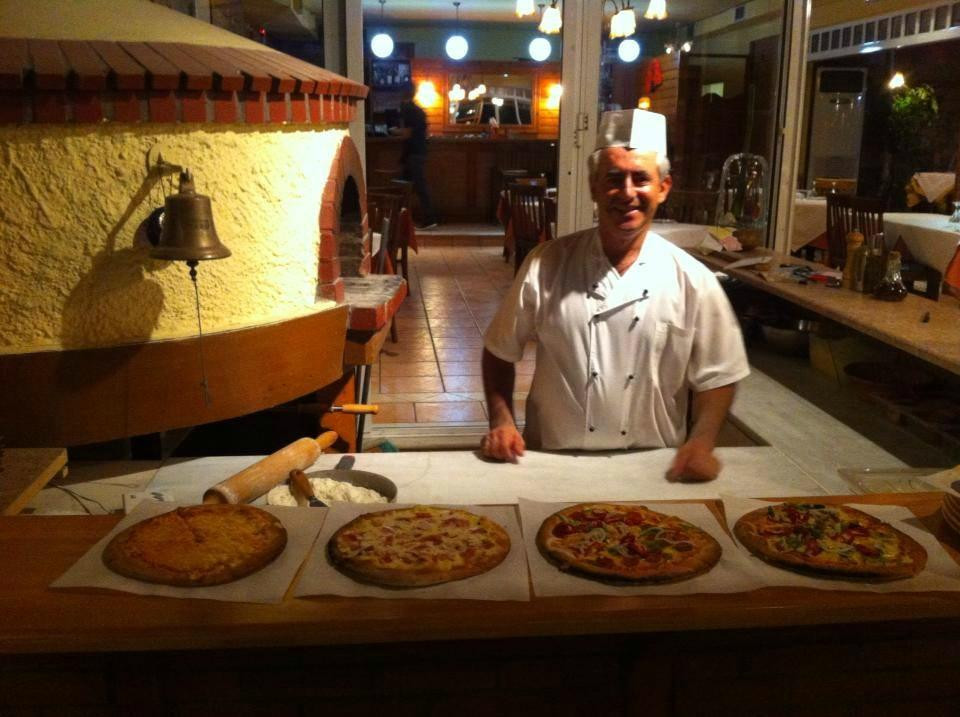 Ariadne Pizzaria Restaurant