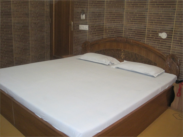 Hotel Anant