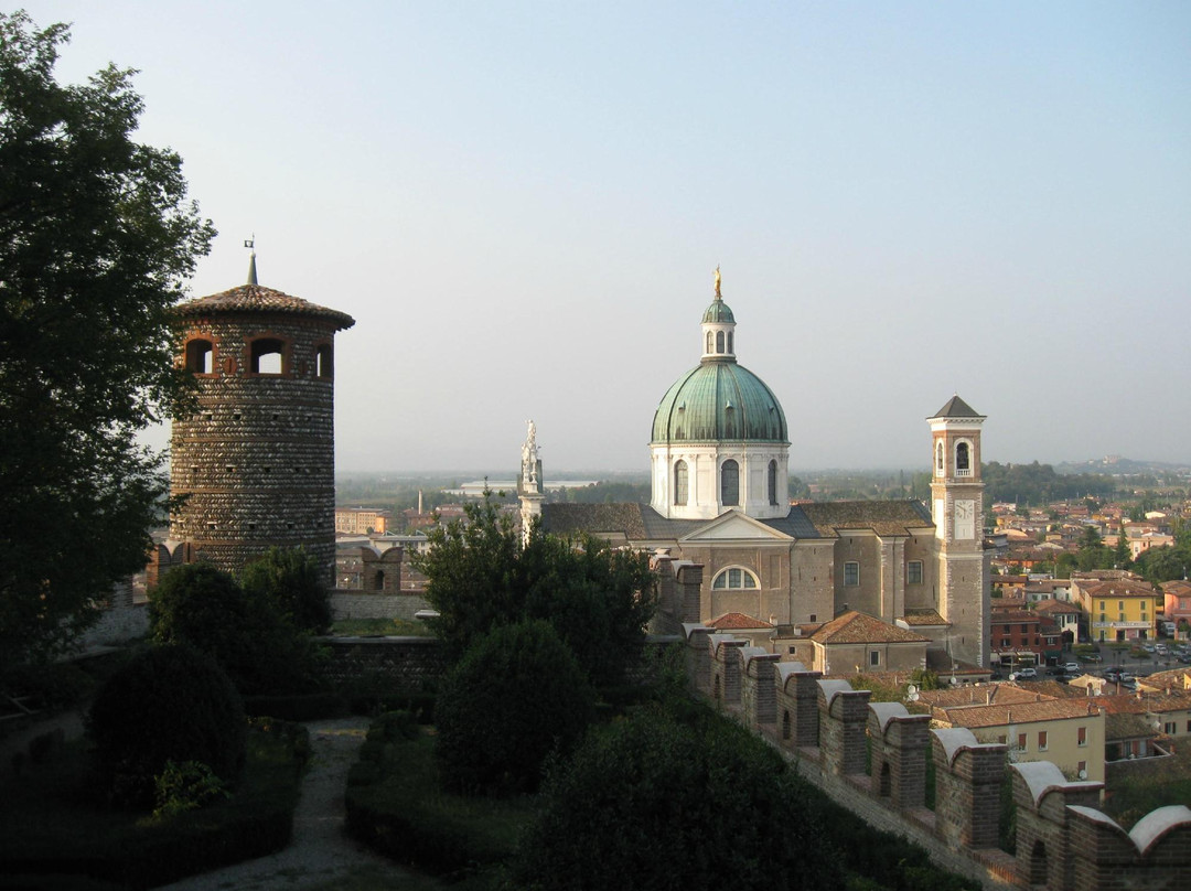 Castello Bonoris景点图片