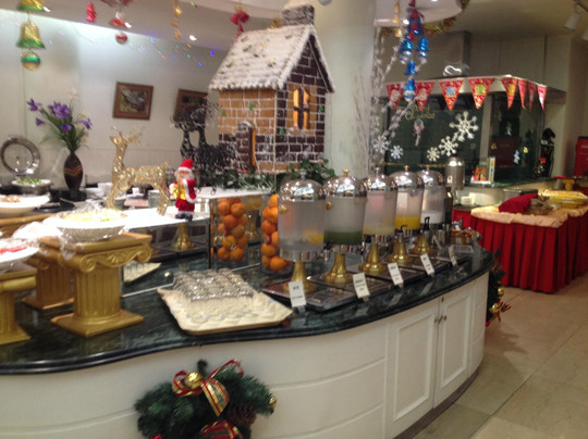 燕山大酒店主图