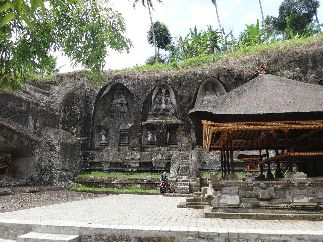旧圣泉寺景点图片