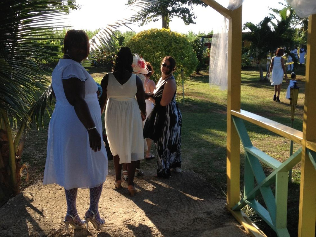 Percy's Riverside Retreat-Orange Bay必去景点