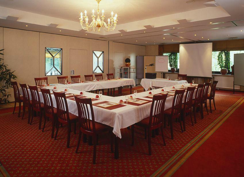 梅尔施环形酒店主图