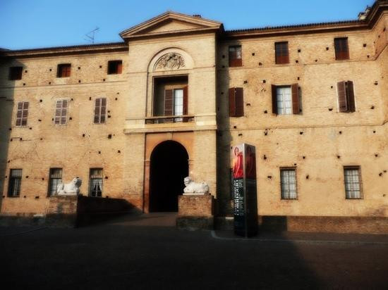 Rocca Meli Lupi di Soragna景点图片