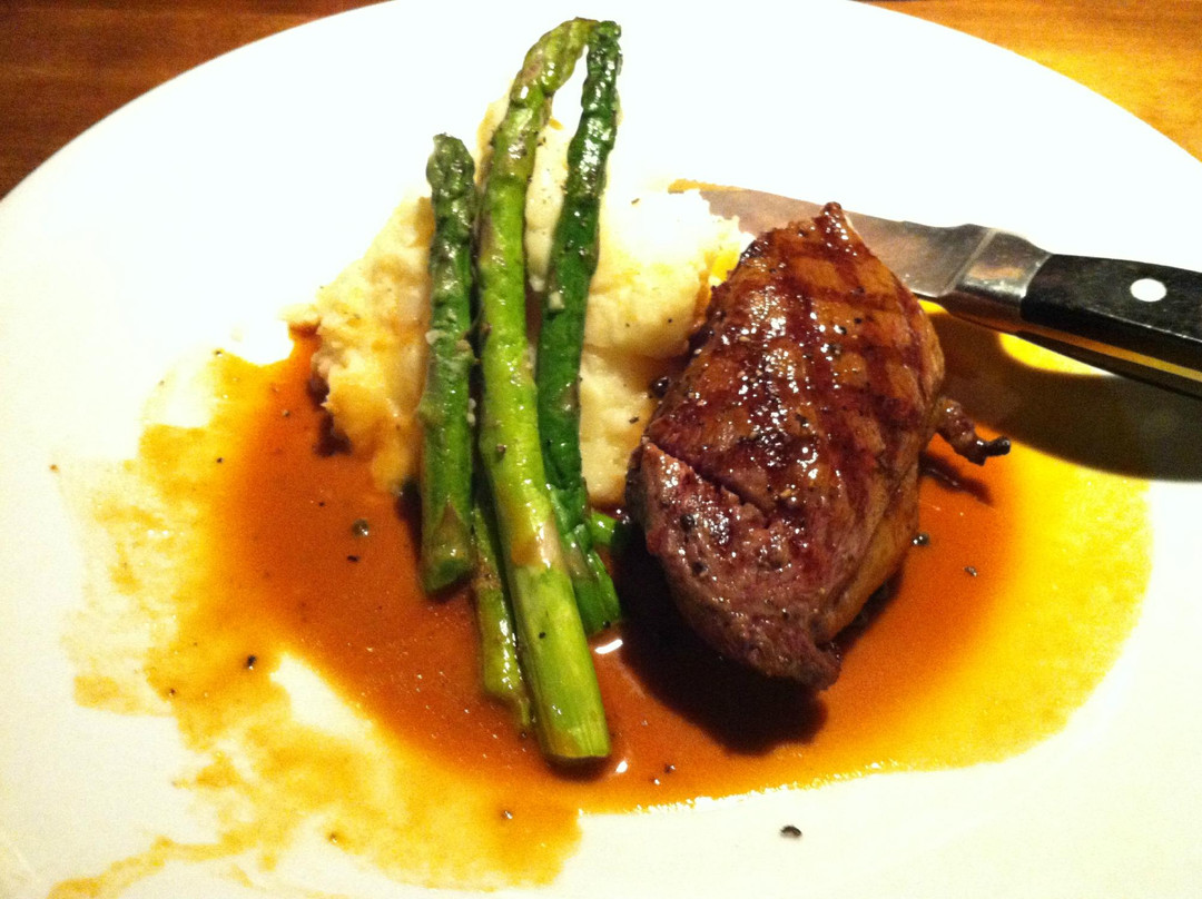 本那比餐馆和美食-Cactus Club Cafe North Burnaby