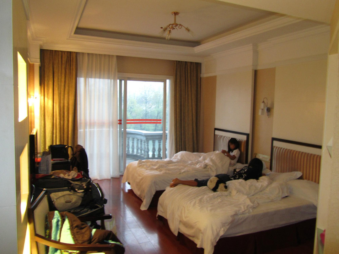 锰都大酒店主图