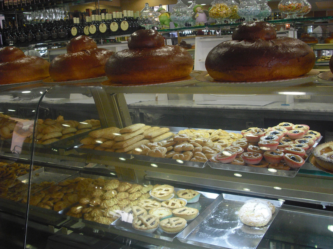 Hotel Tito Serrano主图