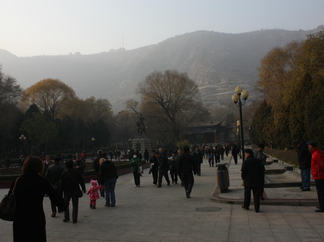 五泉山公园景点图片