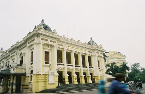河内戏剧院-河内必去景点