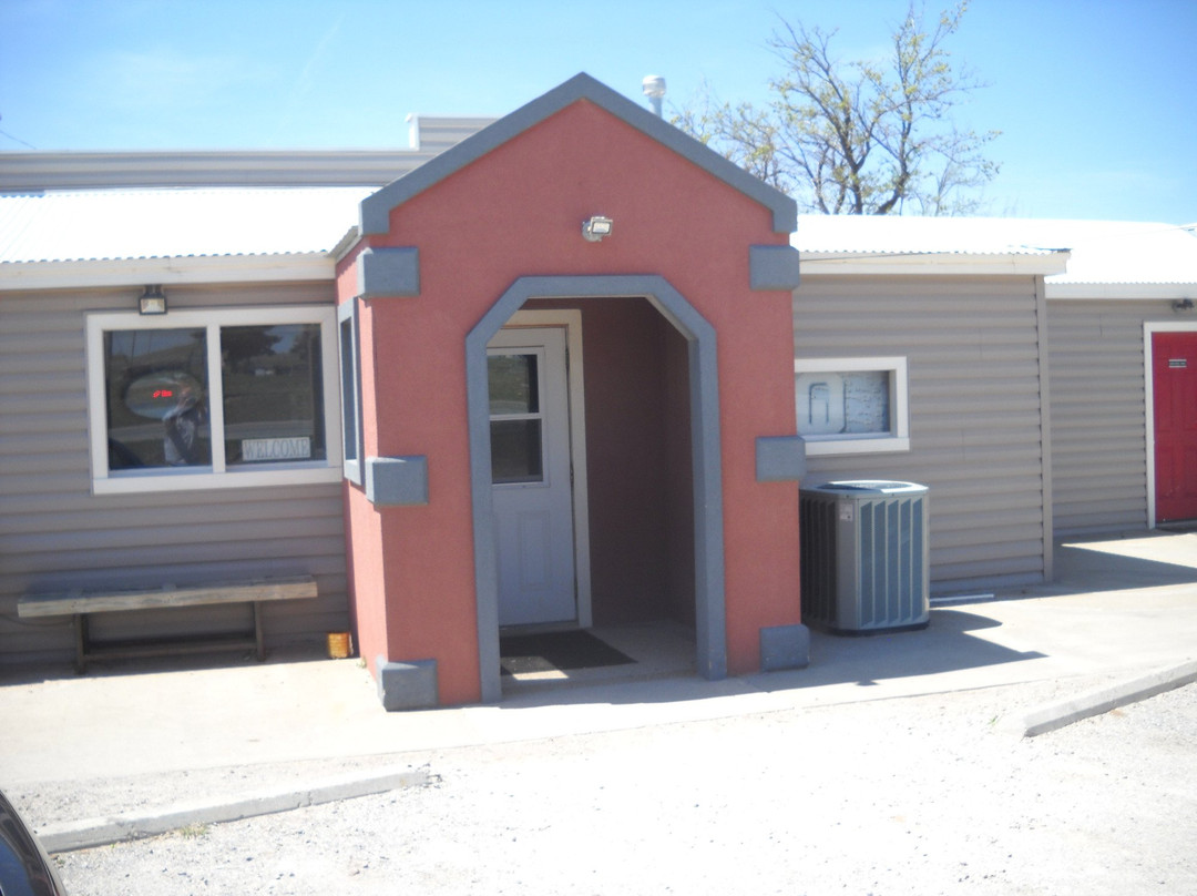 Canadian餐馆和美食-Ed's Cafe