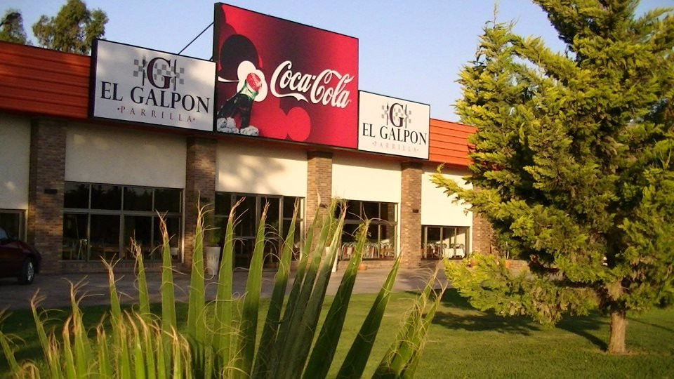 Rodeo de la Cruz餐馆和美食-El Galpon Parrilla