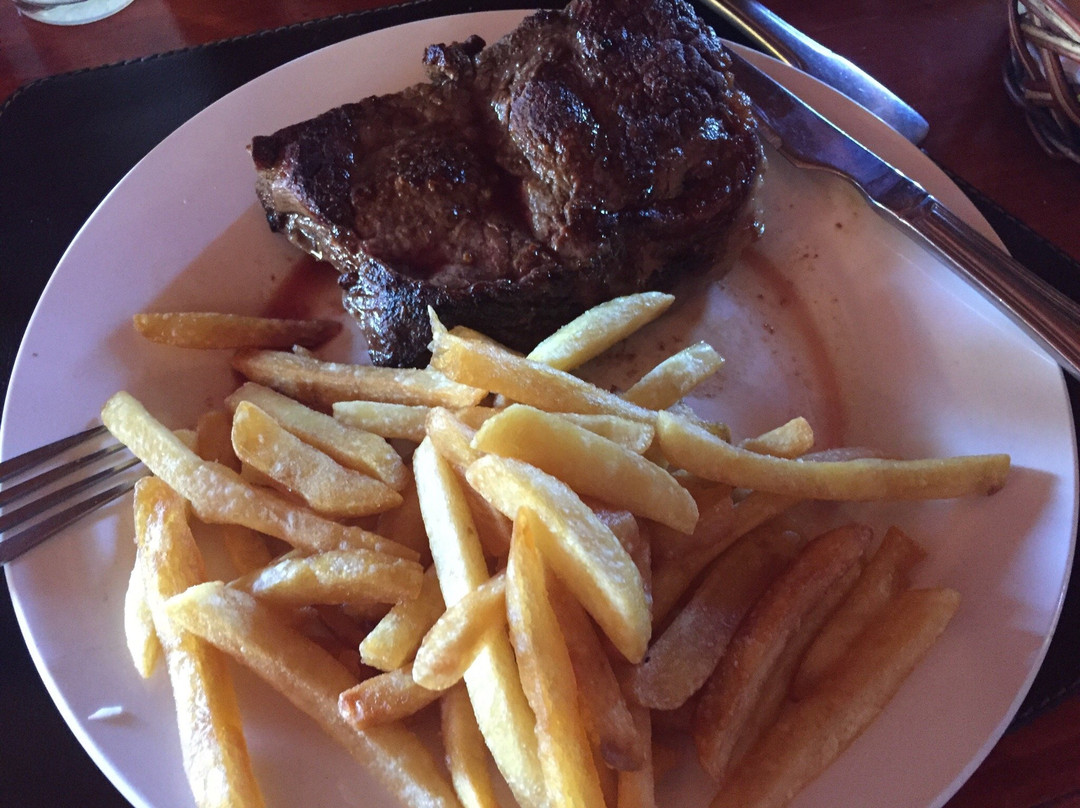 Los Quenes餐馆和美食-La Fama restaurant