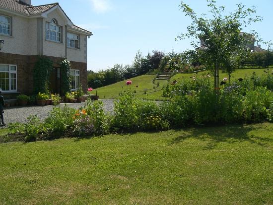 Cherville Bed and Breakfast-官方