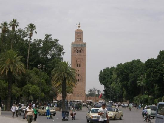 库图比亚清真寺尖塔-马拉喀什必去景点