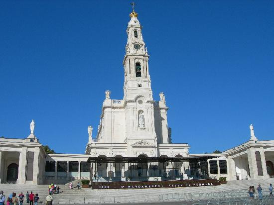 Basílica de Nossa Senhora do Rosário de Fátima-花地玛必去景点