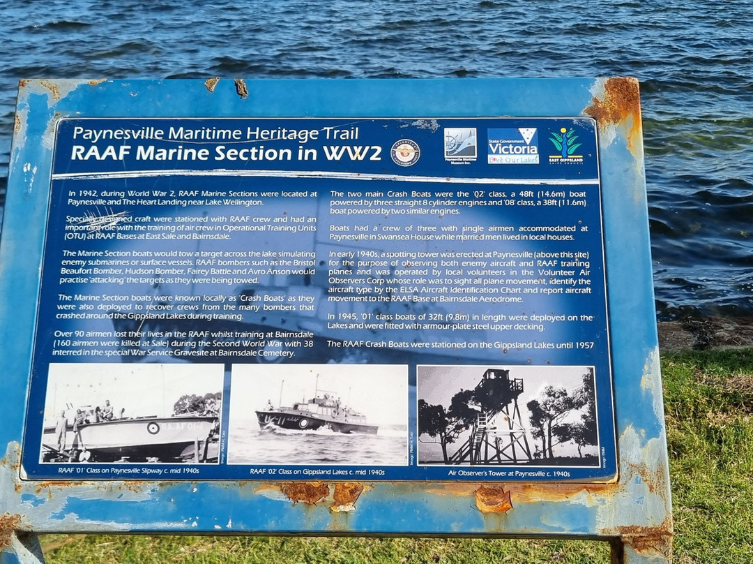 Paynesville Sunset Cove Walking Track景点图片
