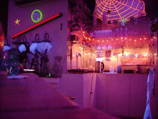 Goa bar-达哈卜必去景点