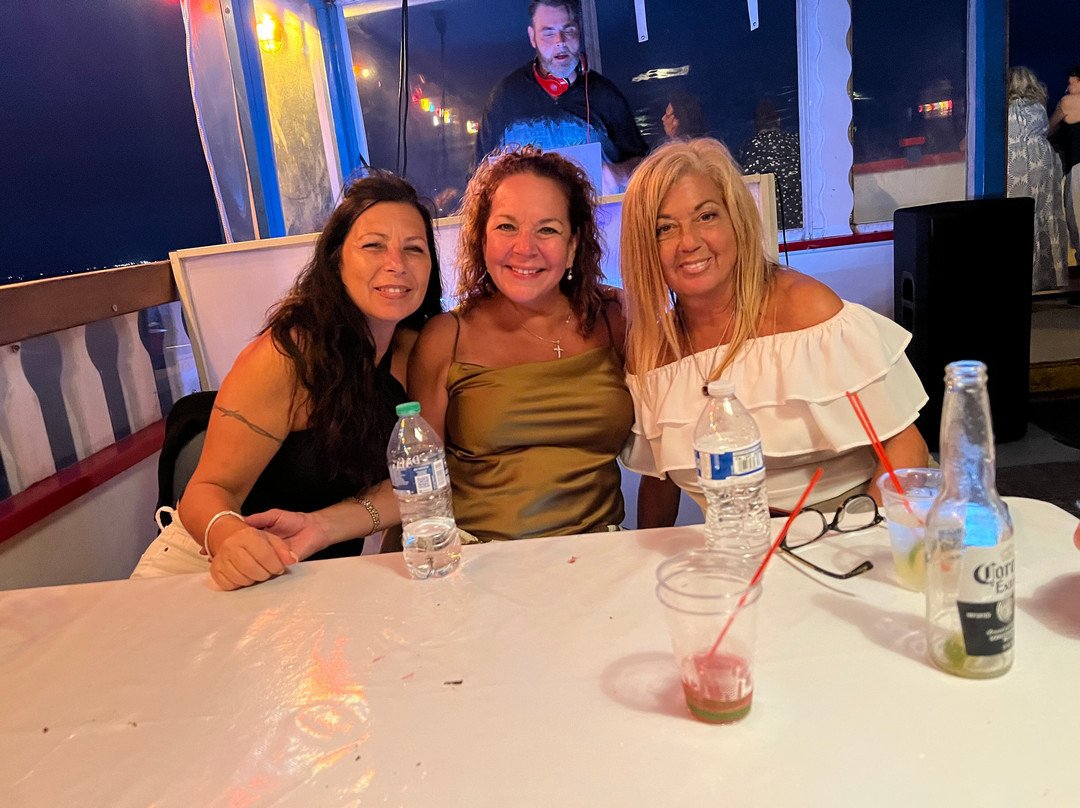 South Bay Cruises-Brightwaters必去景点