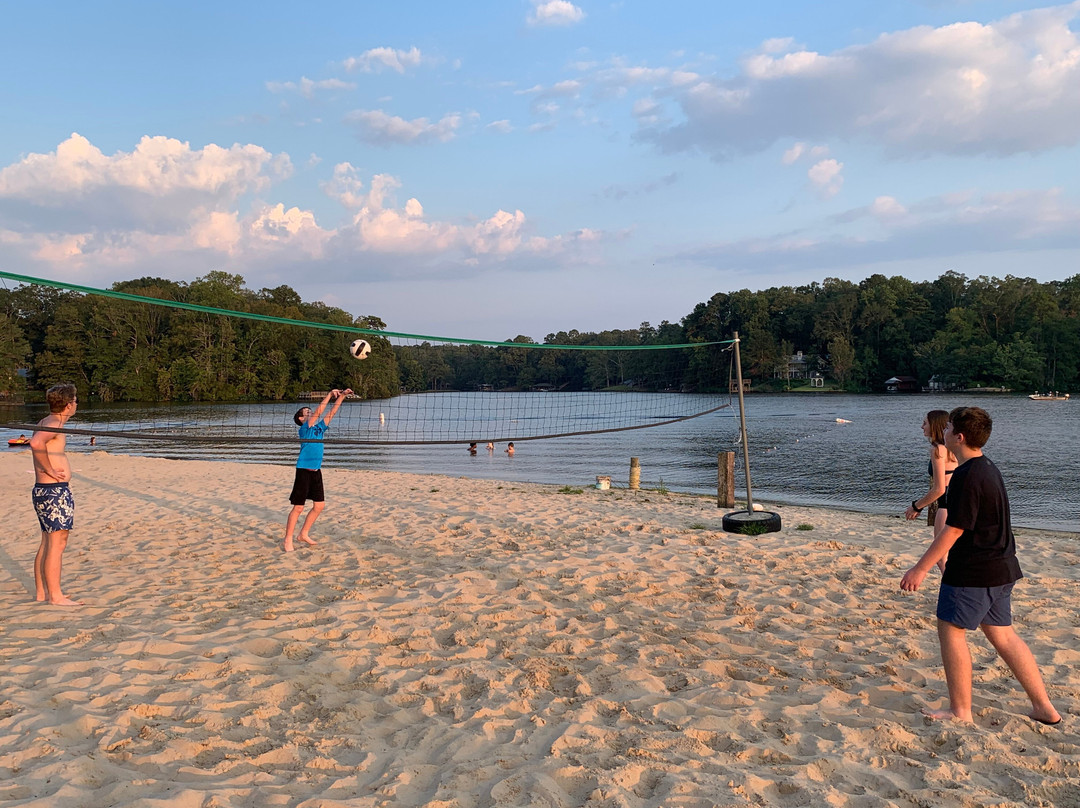 Lake Rosemound Inn主图