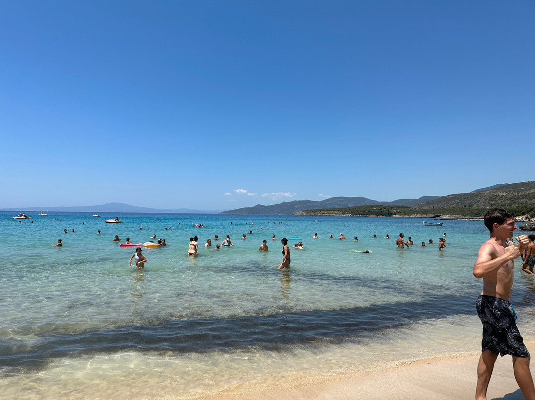 Astros Beach-Paralio Astros必去景点