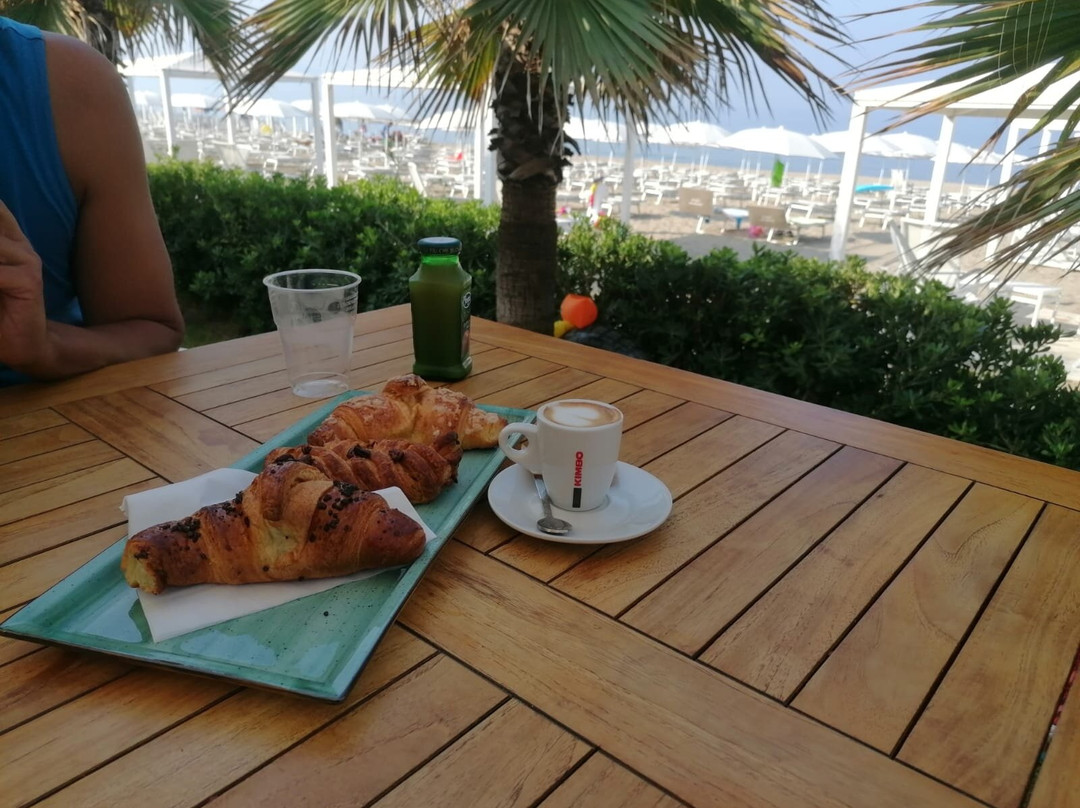 Lido Mediterraneo Beach景点图片