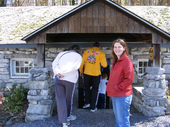 Endless Caverns-新市场必去景点