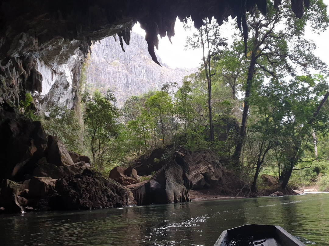 Kong Lor Cave-Phoun Hin Boun必去景点