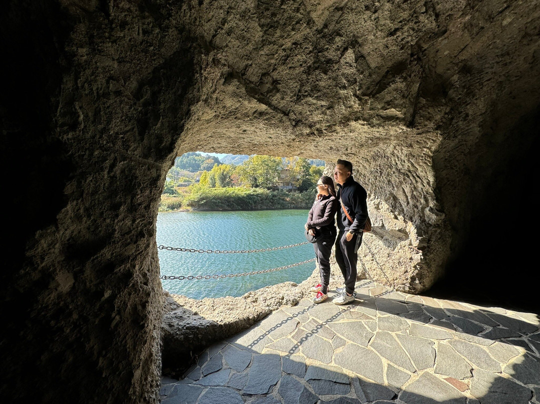 Ao Cave Tonnel-中津市必去景点