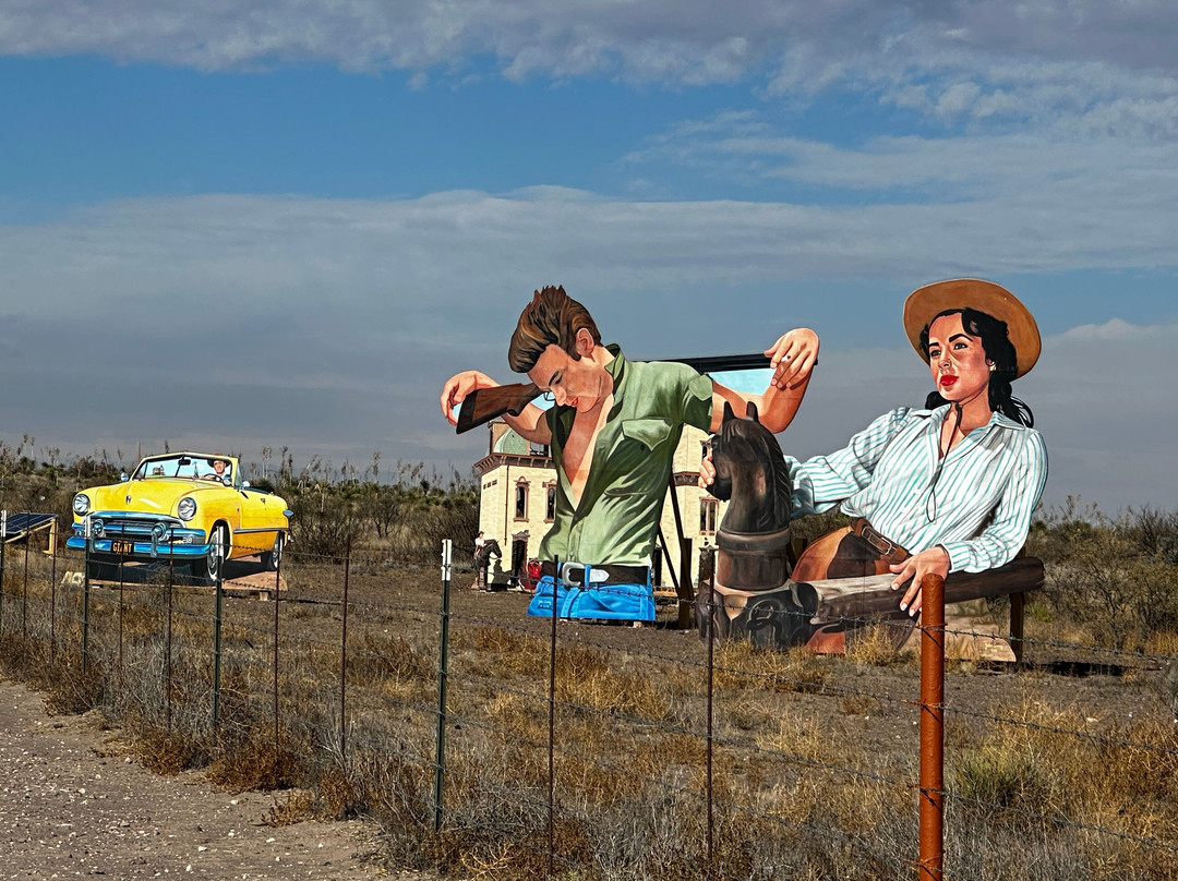 The Marfa Mystery Lights-马尔法必去景点