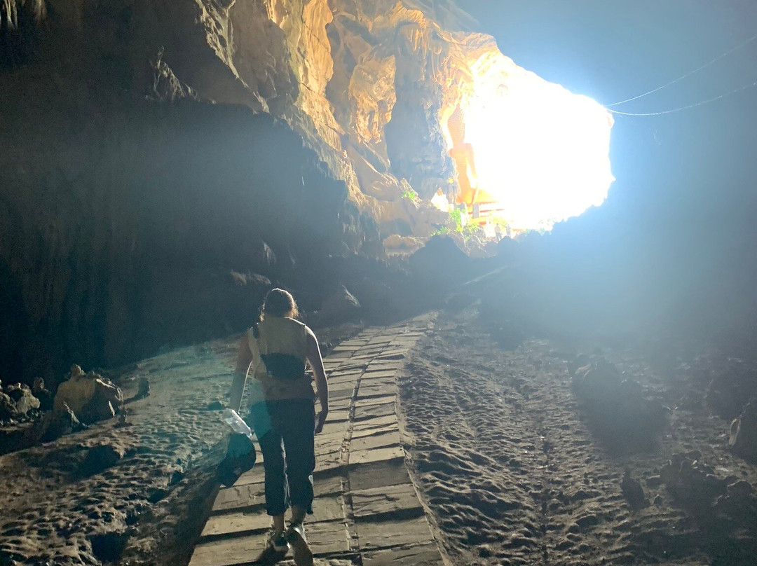 Erawan Cave景点图片