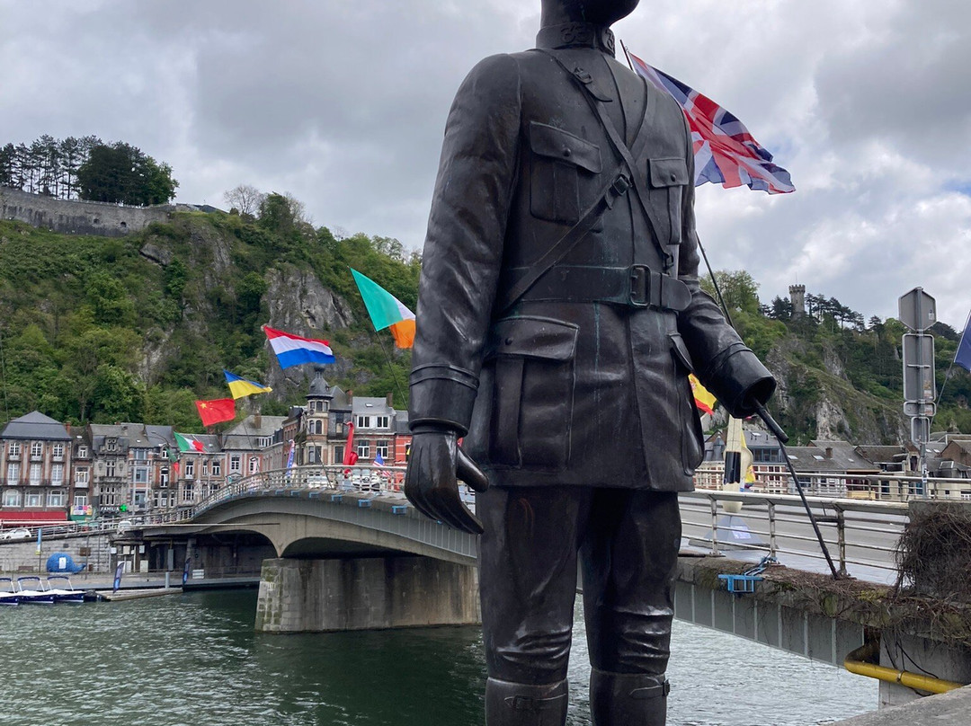Charles de Gaulle Statue-迪南必去景点