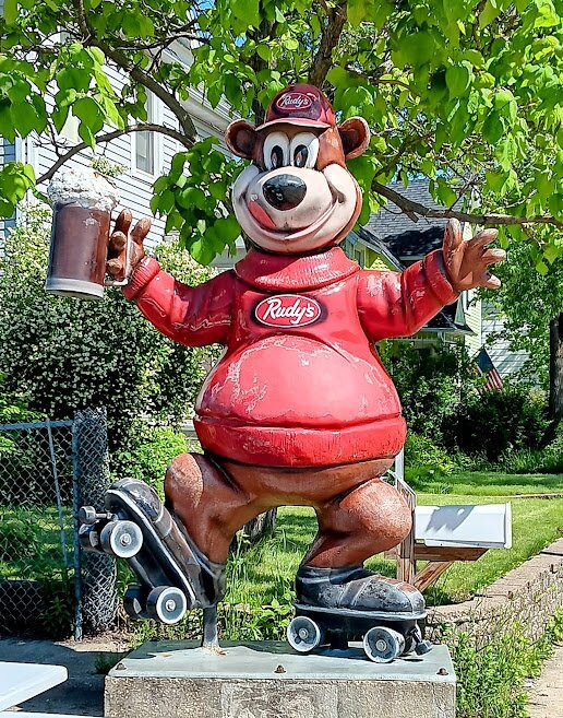 World's Largest Bicyclist-Sparta必去景点