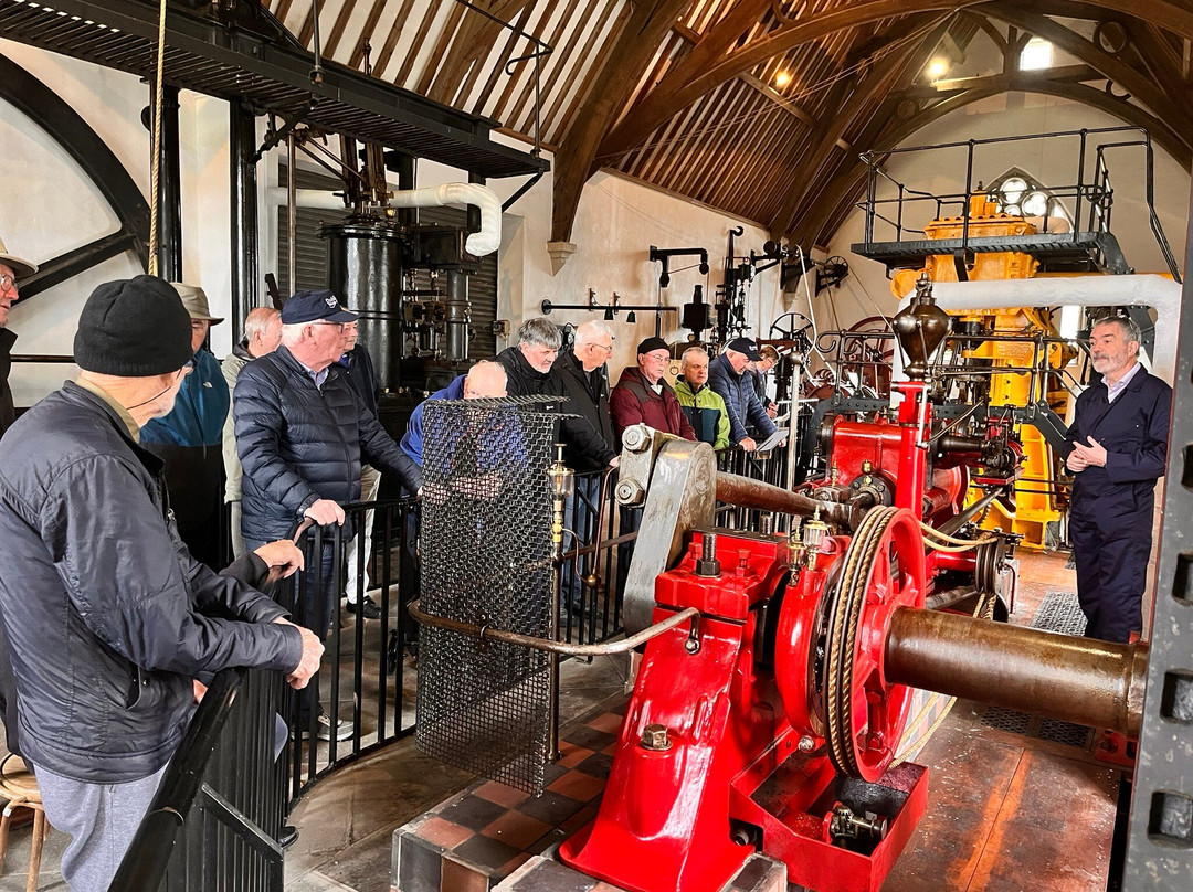 The Steam Museum & Lodge Park Walled Garden-基尔代尔必去景点