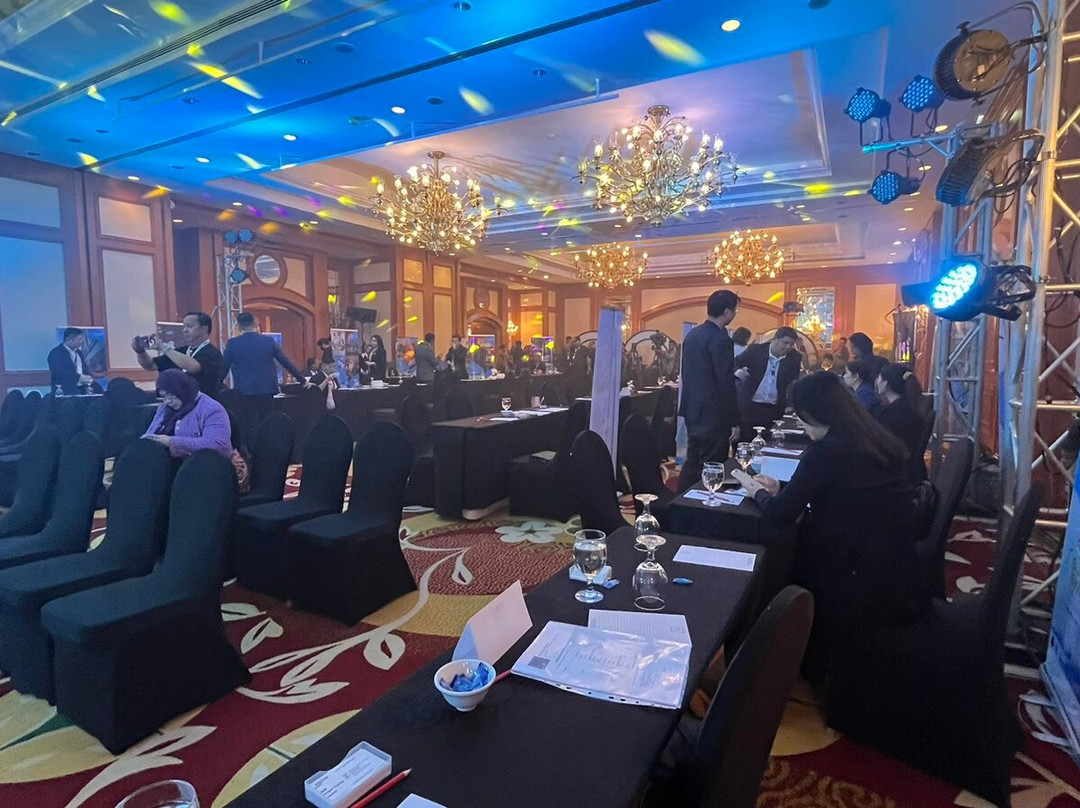 喜来得大酒店主图