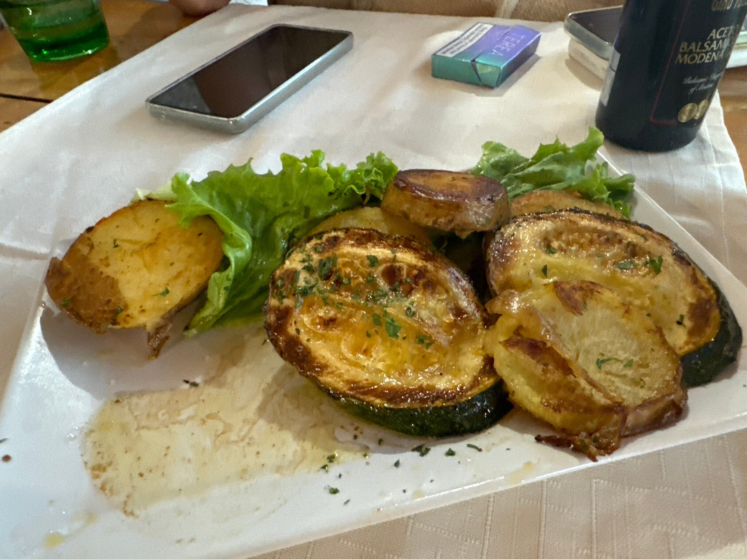 诺维格拉德餐馆和美食-Restaurant Pizzeria Laco