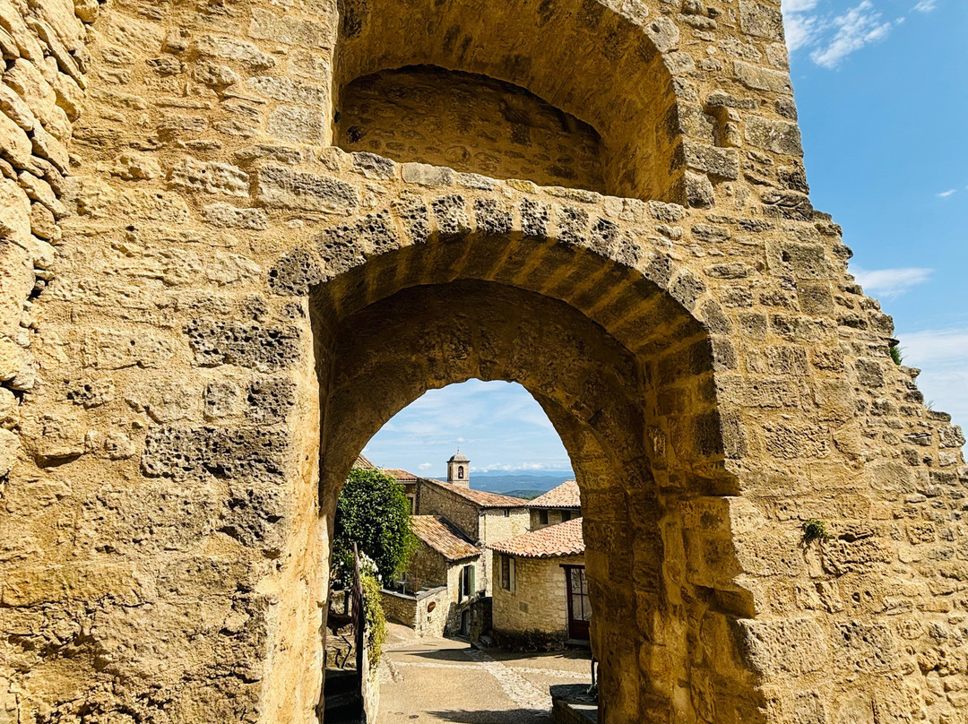 Vieux Village De Lacoste景点图片