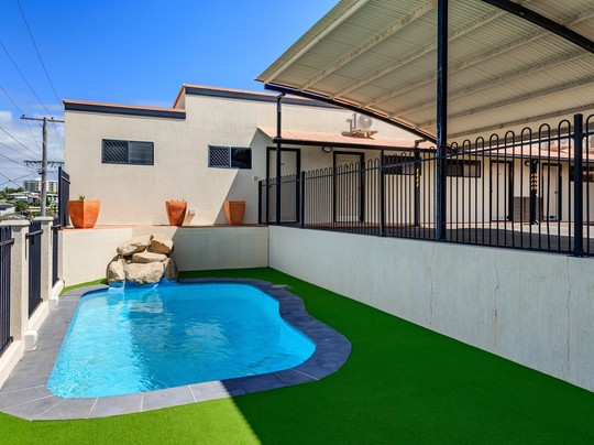 CQ Motel Gladstone主图