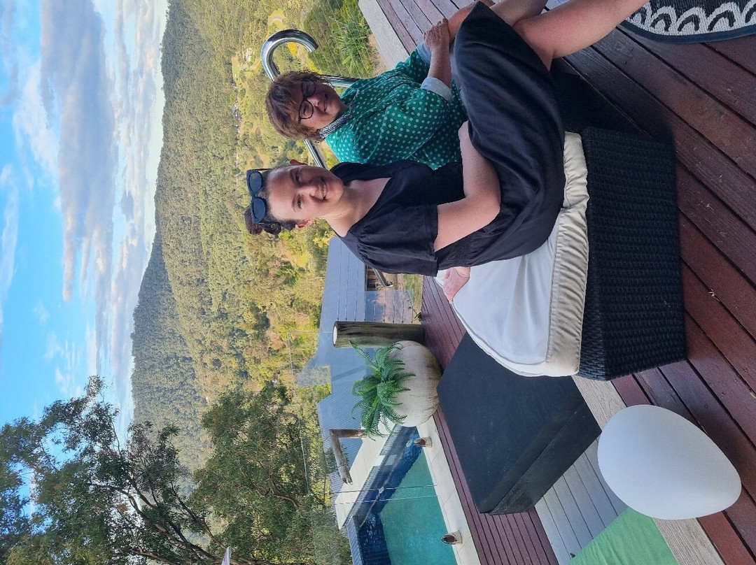 On Eagle Wings Day Spa-Neranwood必去景点