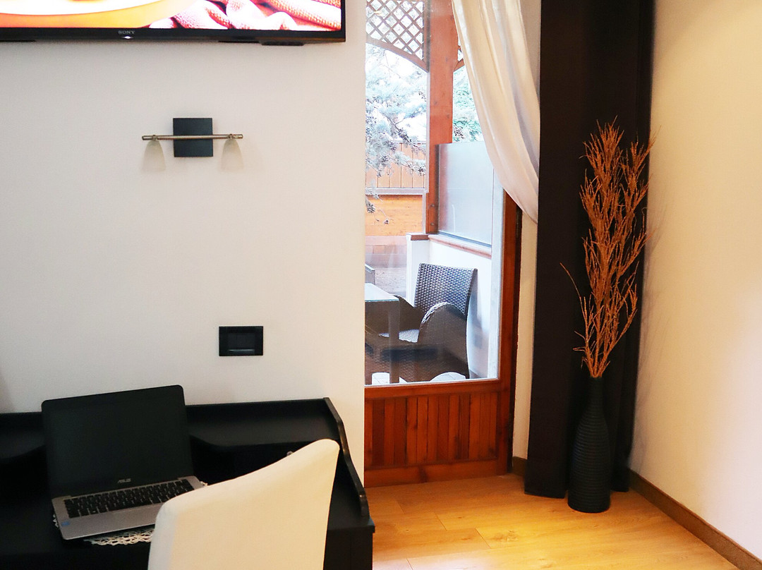 阿尔巴精品酒店主图