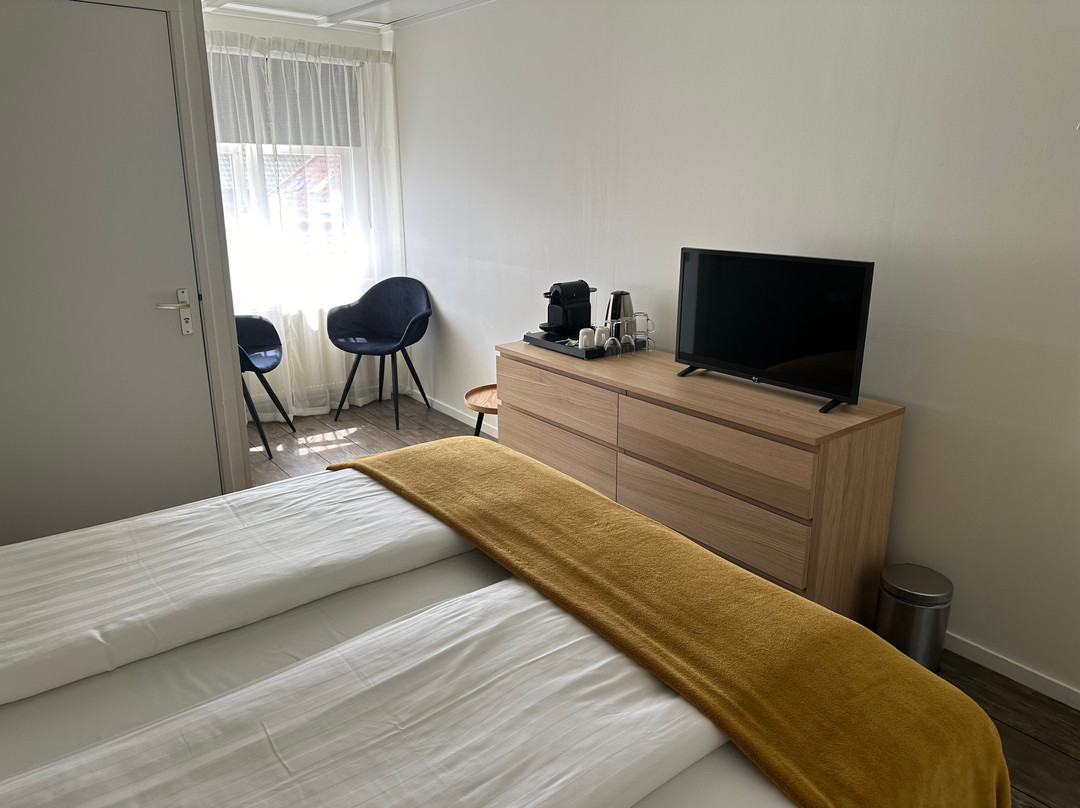 Hotel Buren主图