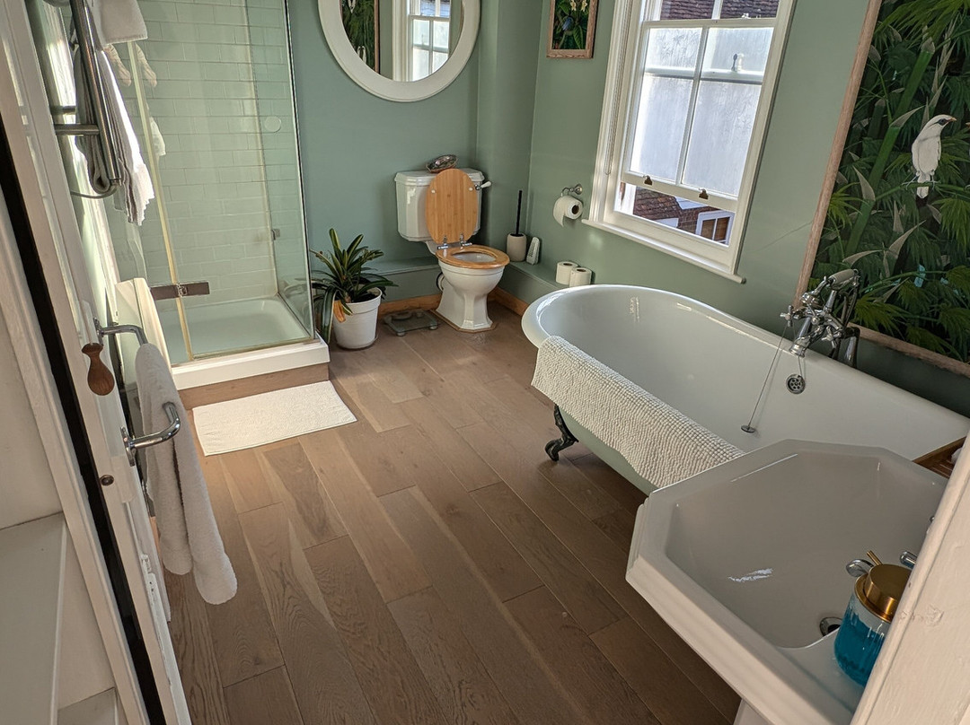 Little Dane Court主图