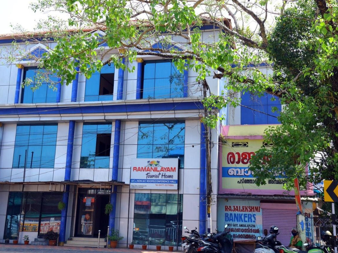 Ramanilayam Tourist Home主图