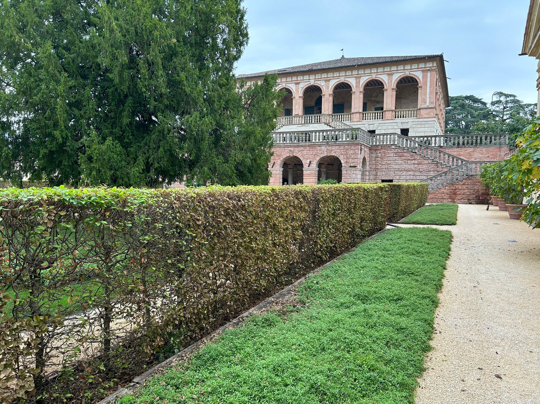 Villa dei Vescovi-Luvigliano必去景点