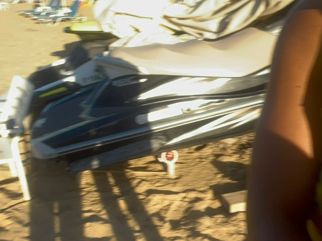 Aeolos Beach Water Sports & Water Park-马利亚必去景点