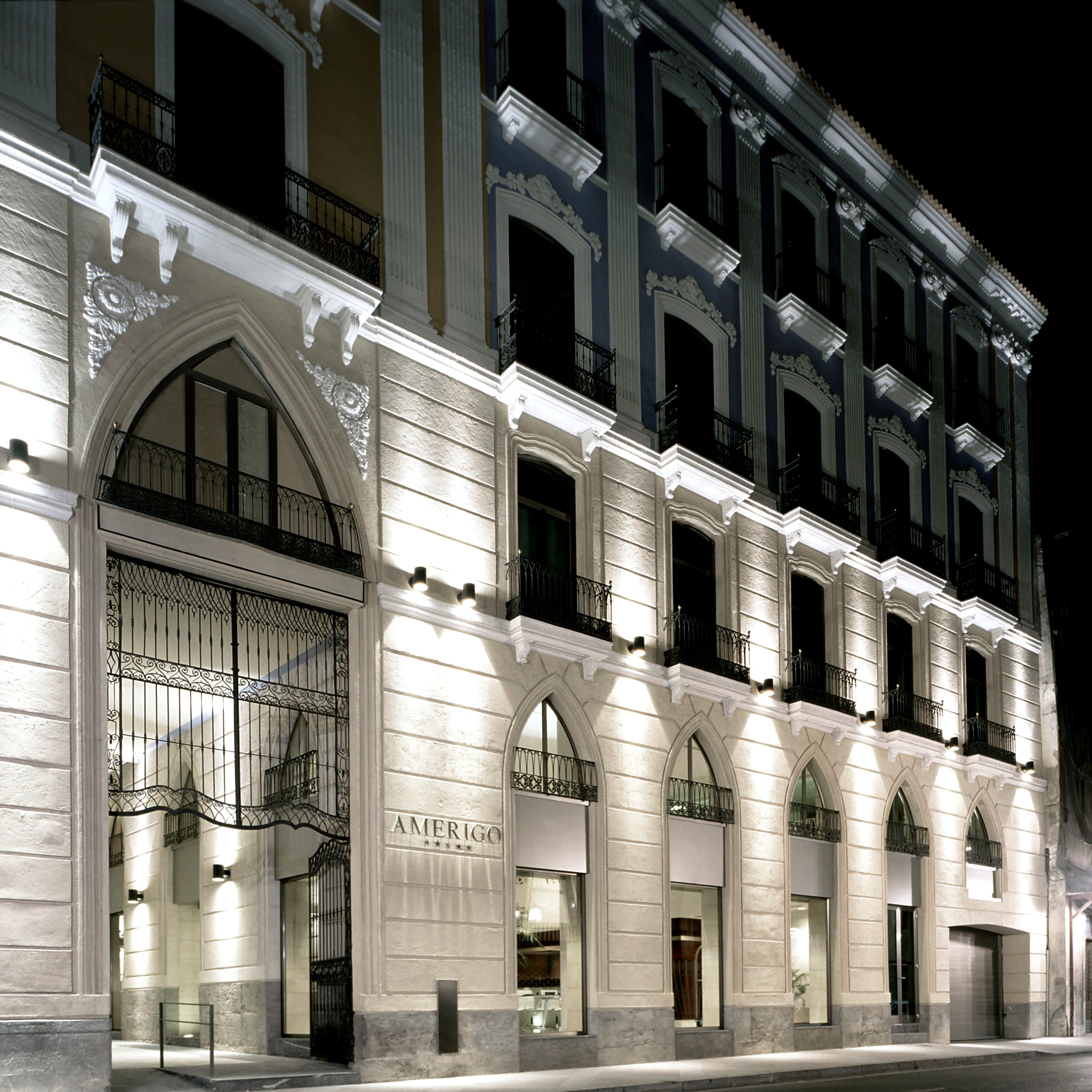 Hospes Amerigo-官方