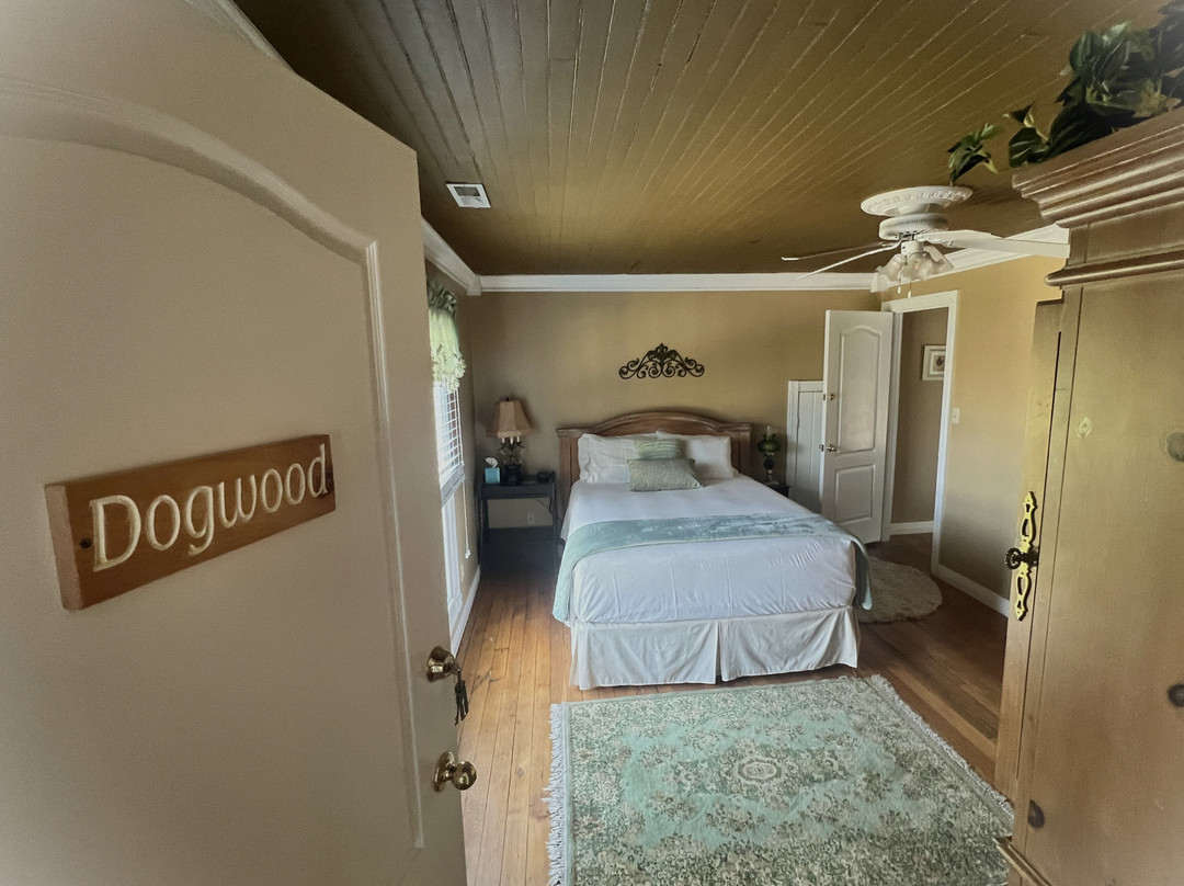 The Hill House Bed & Breakfast主图