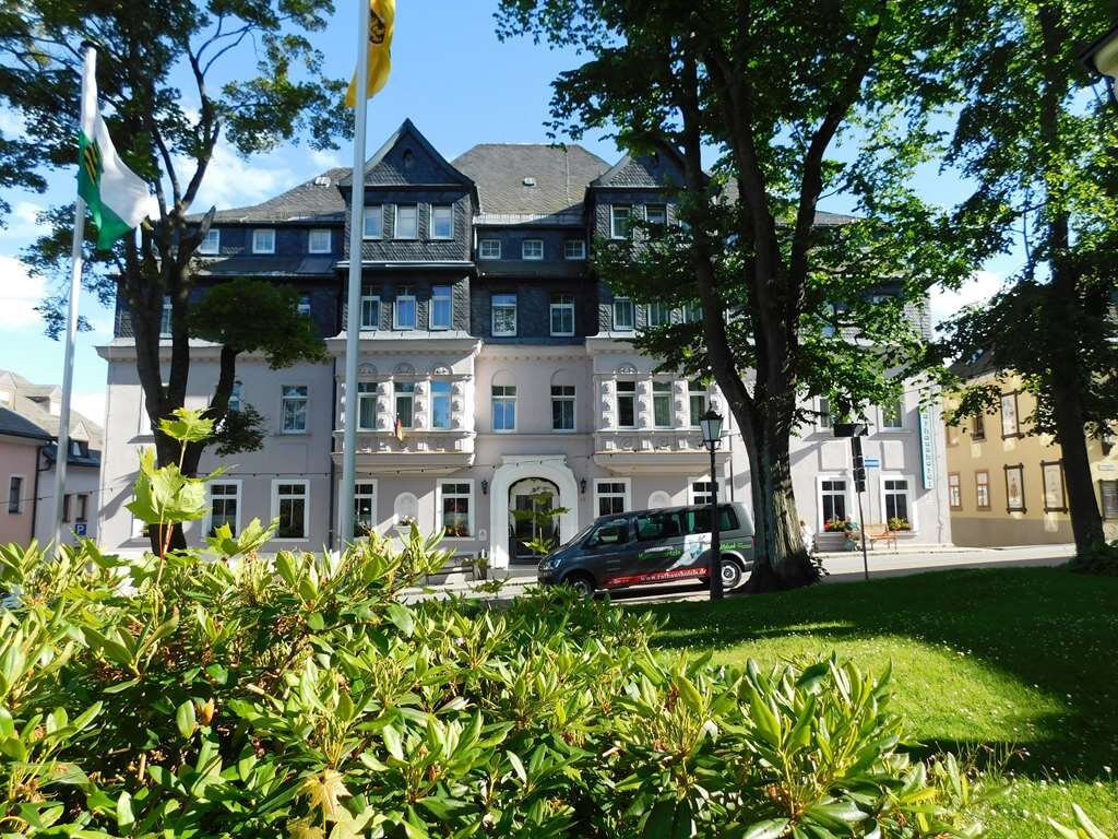 Rathaushotels Oberwiesenthal主图