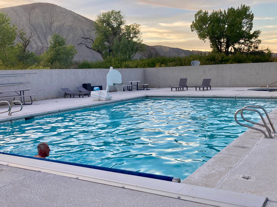 Cathedral Valley Inn主图